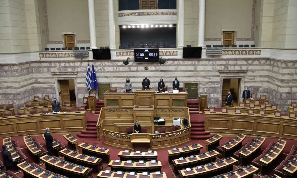 Βουλή: ''Όχι'' από τον ΣΥΡΙΖΑ στο νομοσχέδιο για την ψήφο των αποδήμων